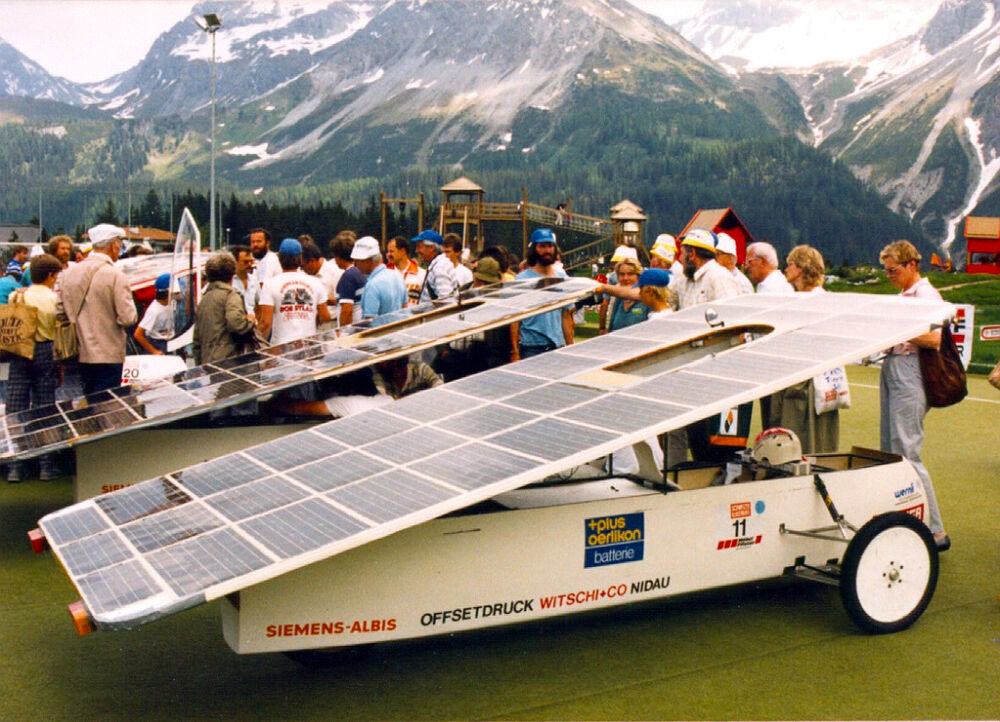 Solarfahrzeuge TdS 1987 in Arosa am Ziel.